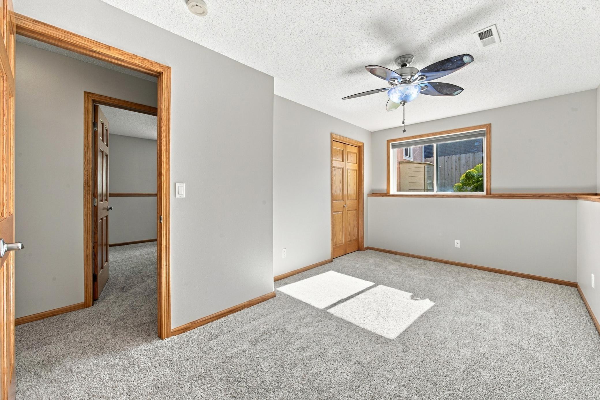 2006 single family home for sale at 4760 Arbor Court S in Fargo, ND — 4 bed, 3 bath (photo 32 of 54)