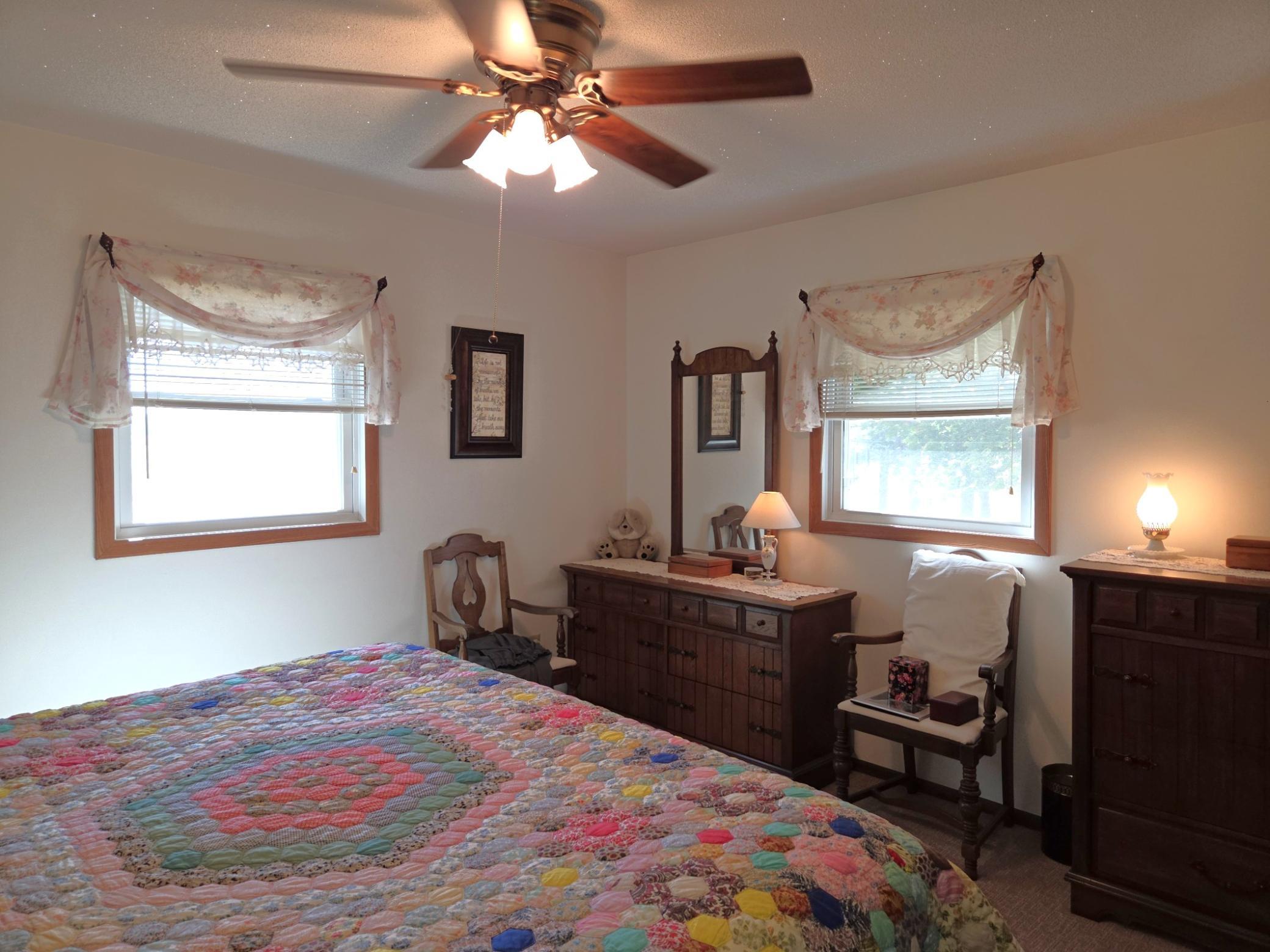 1972 single family home for sale at 1401 50th Avenue SE in Alexandria, MN — 3 bed, 2 bath (photo 8 of 22)