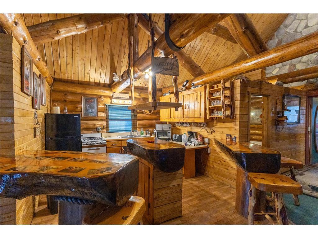 2001 single family home for sale at 28465 Highway 71 NE in Blackduck, MN — 2 bed, 1 bath (photo 21 of 40)