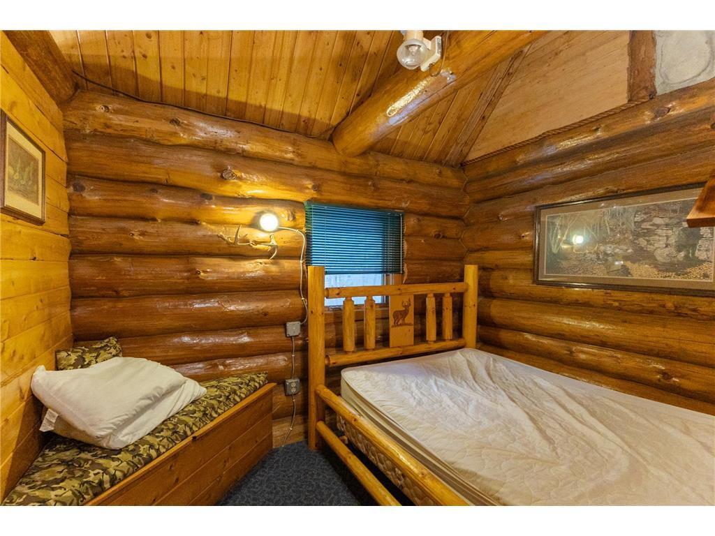 2001 single family home for sale at 28465 Highway 71 NE in Blackduck, MN — 2 bed, 1 bath (photo 24 of 40)