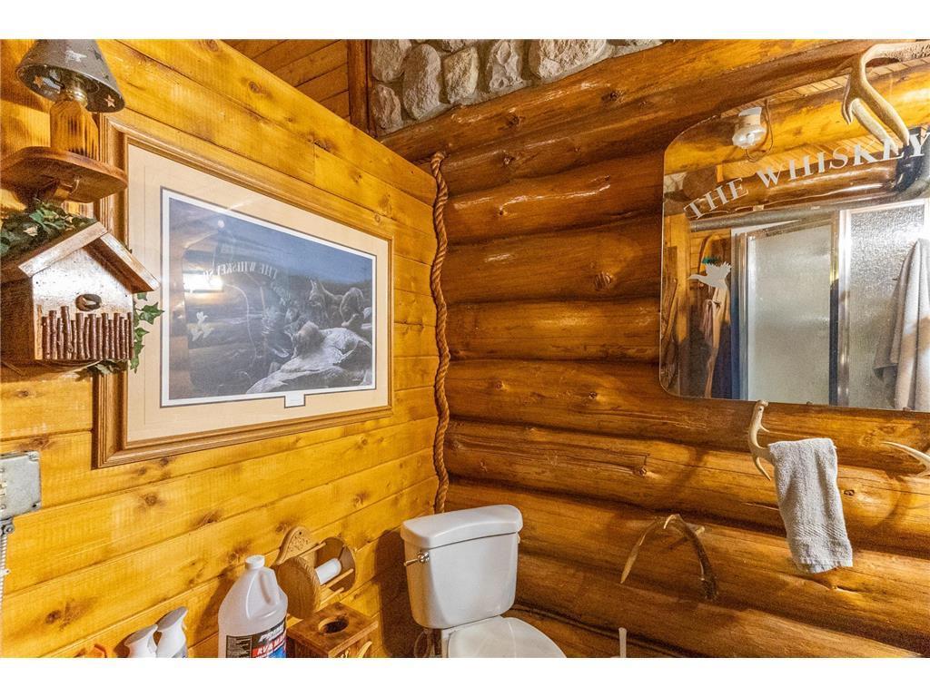 2001 single family home for sale at 28465 Highway 71 NE in Blackduck, MN — 2 bed, 1 bath (photo 27 of 40)