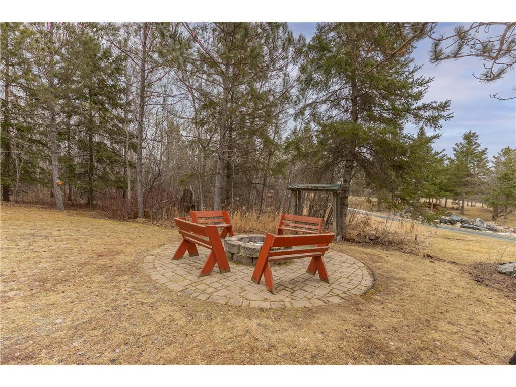 2001 single family home for sale at 28465 Highway 71 NE in Blackduck, MN — 2 bed, 1 bath (photo 37 of 40)