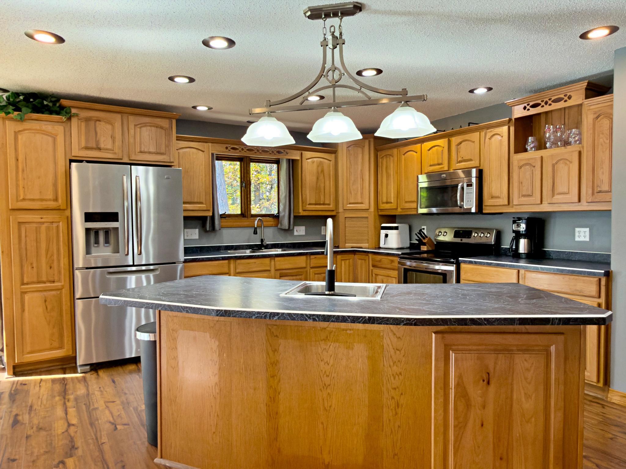 1980 single family home for sale at 19761 Ermine Trail in Park Rapids, MN — 4 bed, 2 bath (photo 9 of 43)