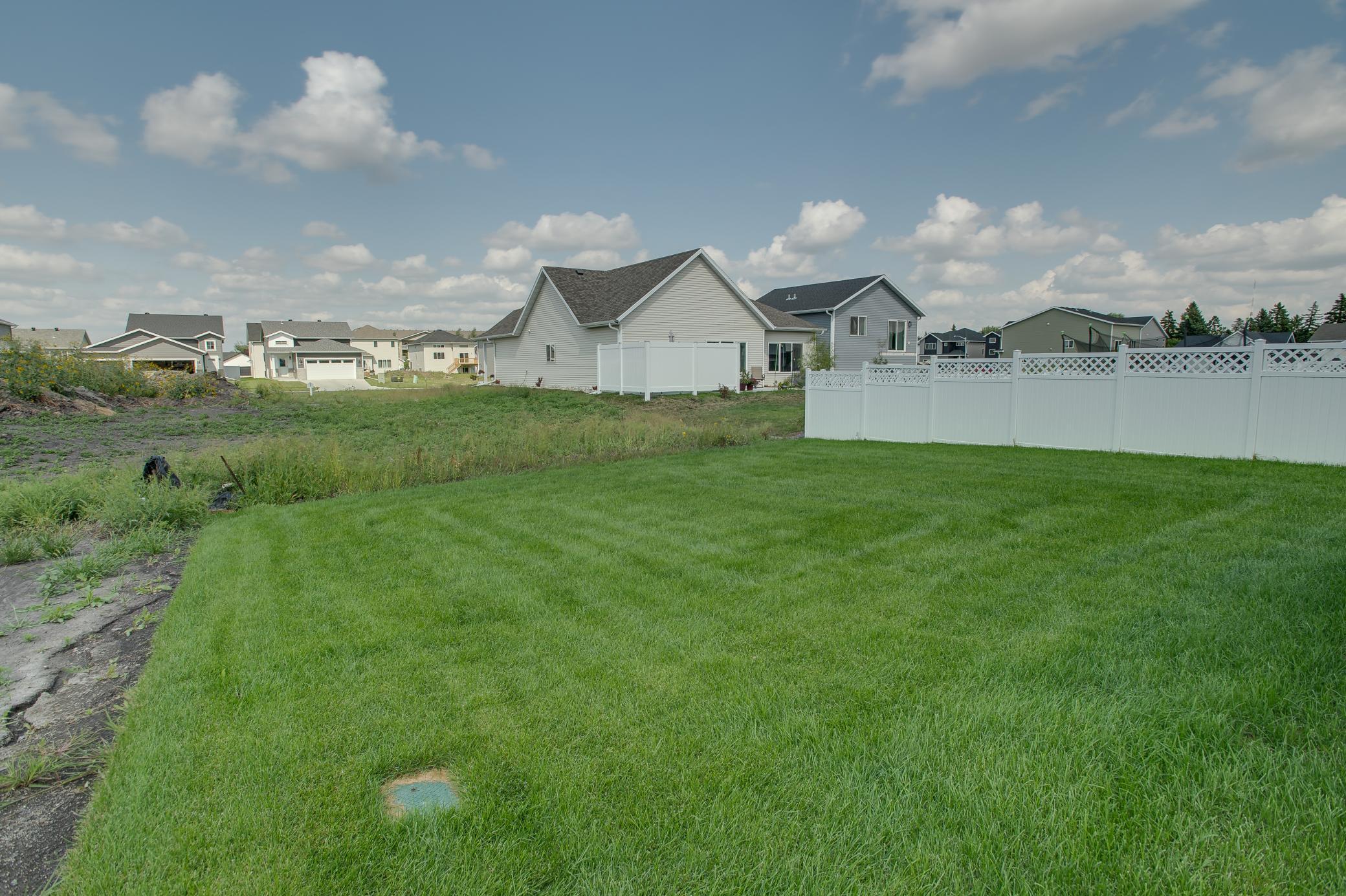 2025 single family home for sale at 2522 38th Avenue S in Moorhead, MN — 3 bed, 3 bath (photo 41 of 41)