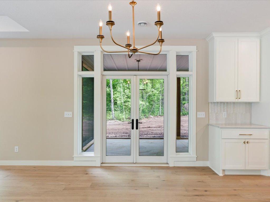 2026 single family home for sale at 2642 SW Winter Creek Court in Nisswa, MN — 3 bed, 2 bath (photo 22 of 41)