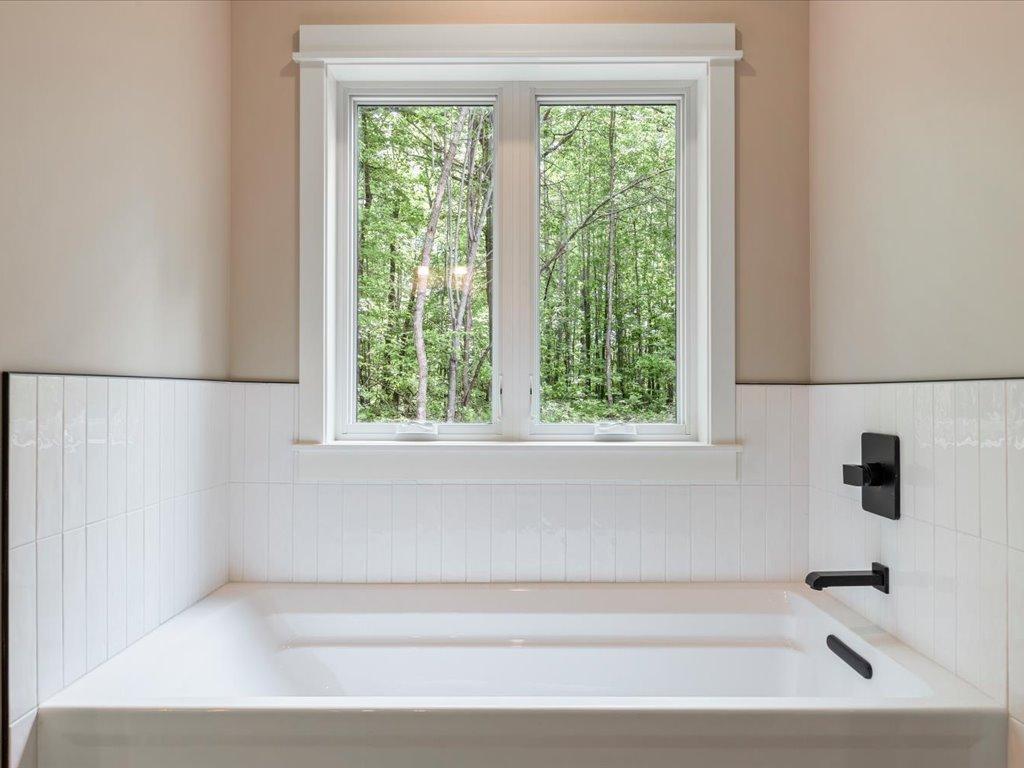 2026 single family home for sale at 2642 SW Winter Creek Court in Nisswa, MN — 3 bed, 2 bath (photo 29 of 41)