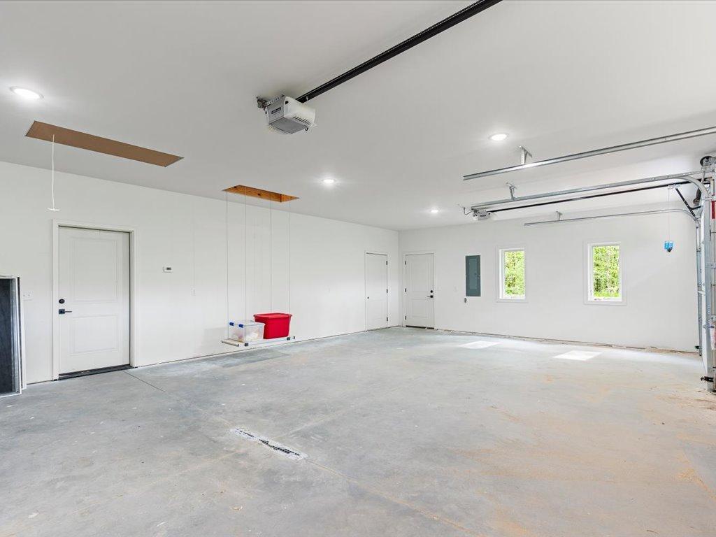 2026 single family home for sale at 2642 SW Winter Creek Court in Nisswa, MN — 3 bed, 2 bath (photo 36 of 41)