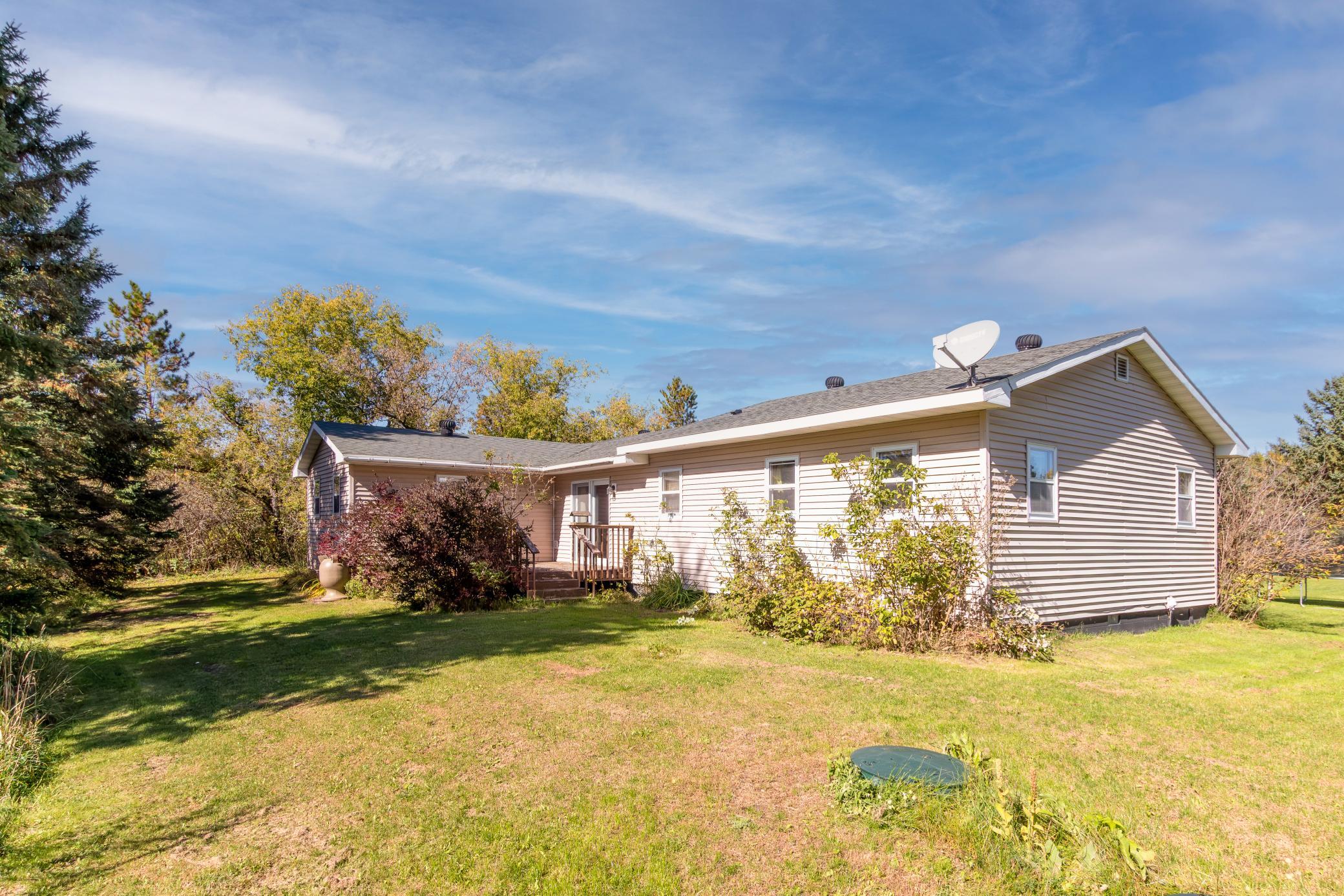 1977 single family home for sale at 2239 Becida Road SW in Bemidji, MN — 4 bed, 2 bath (photo 17 of 24)