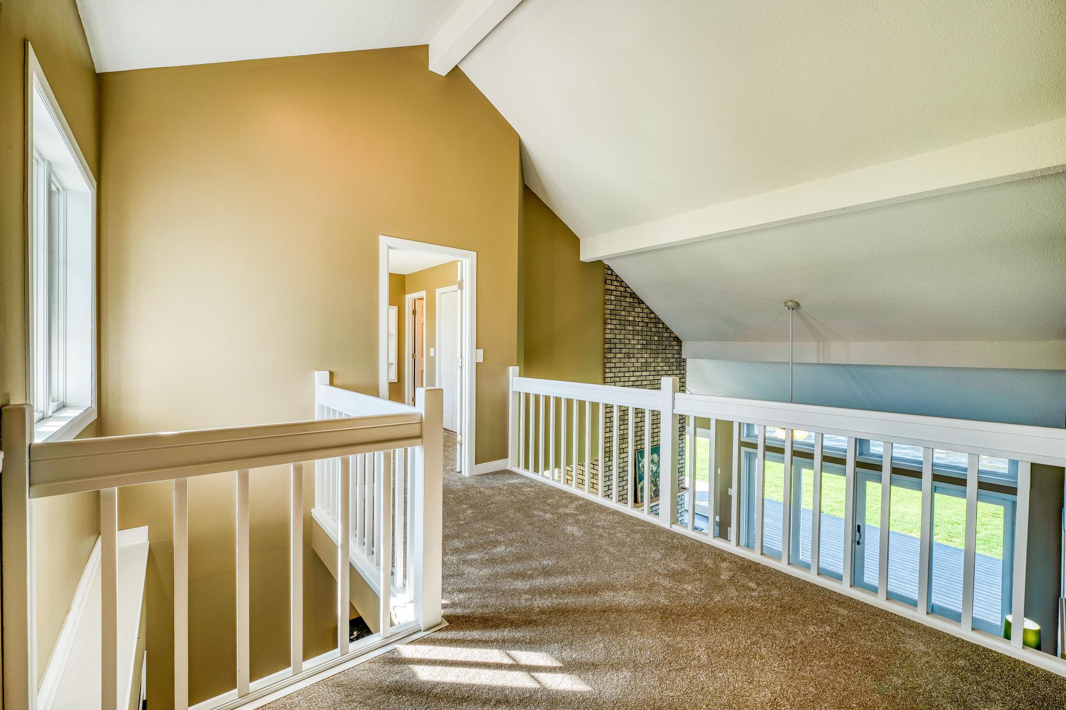 1993 single family home for sale at 307 Irving Beach Drive SW in Bemidji, MN — 3 bed, 3 bath (photo 27 of 52)