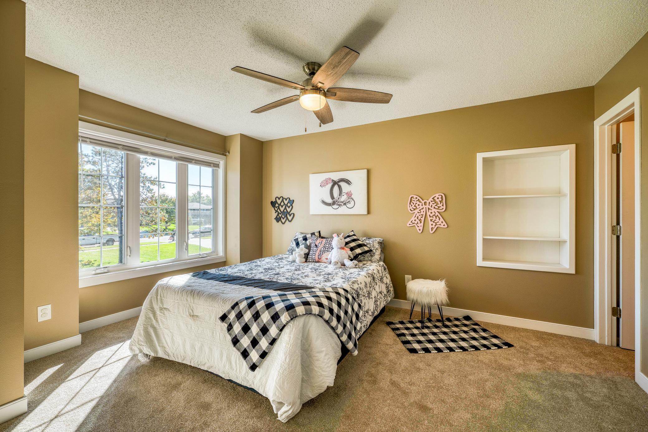 1993 single family home for sale at 307 Irving Beach Drive SW in Bemidji, MN — 3 bed, 3 bath (photo 29 of 52)