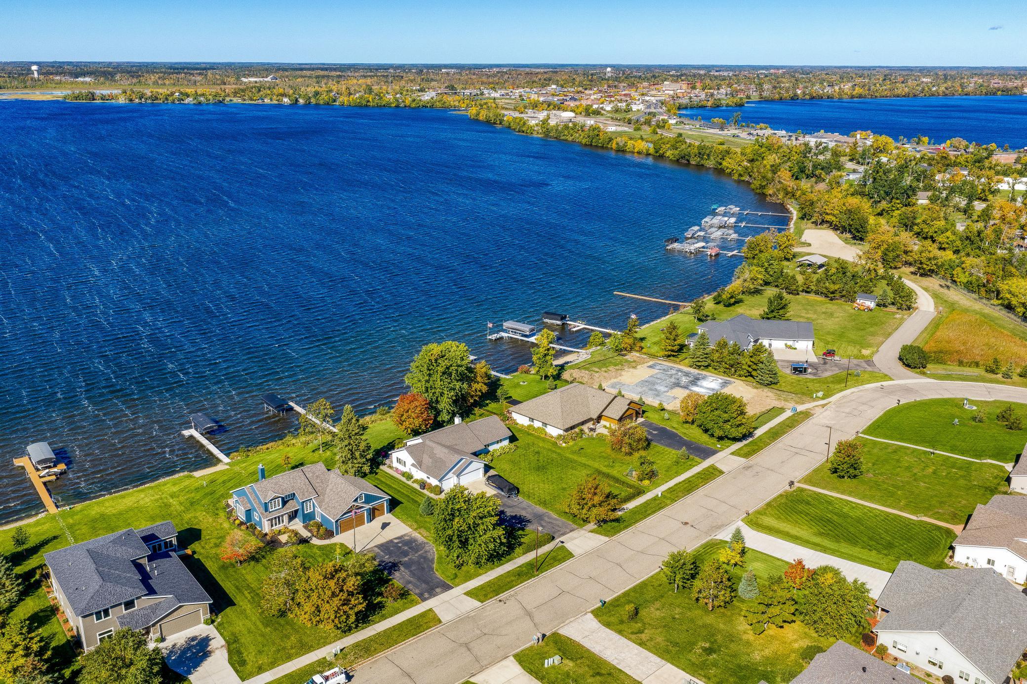 1993 single family home for sale at 307 Irving Beach Drive SW in Bemidji, MN — 3 bed, 3 bath (photo 48 of 52)