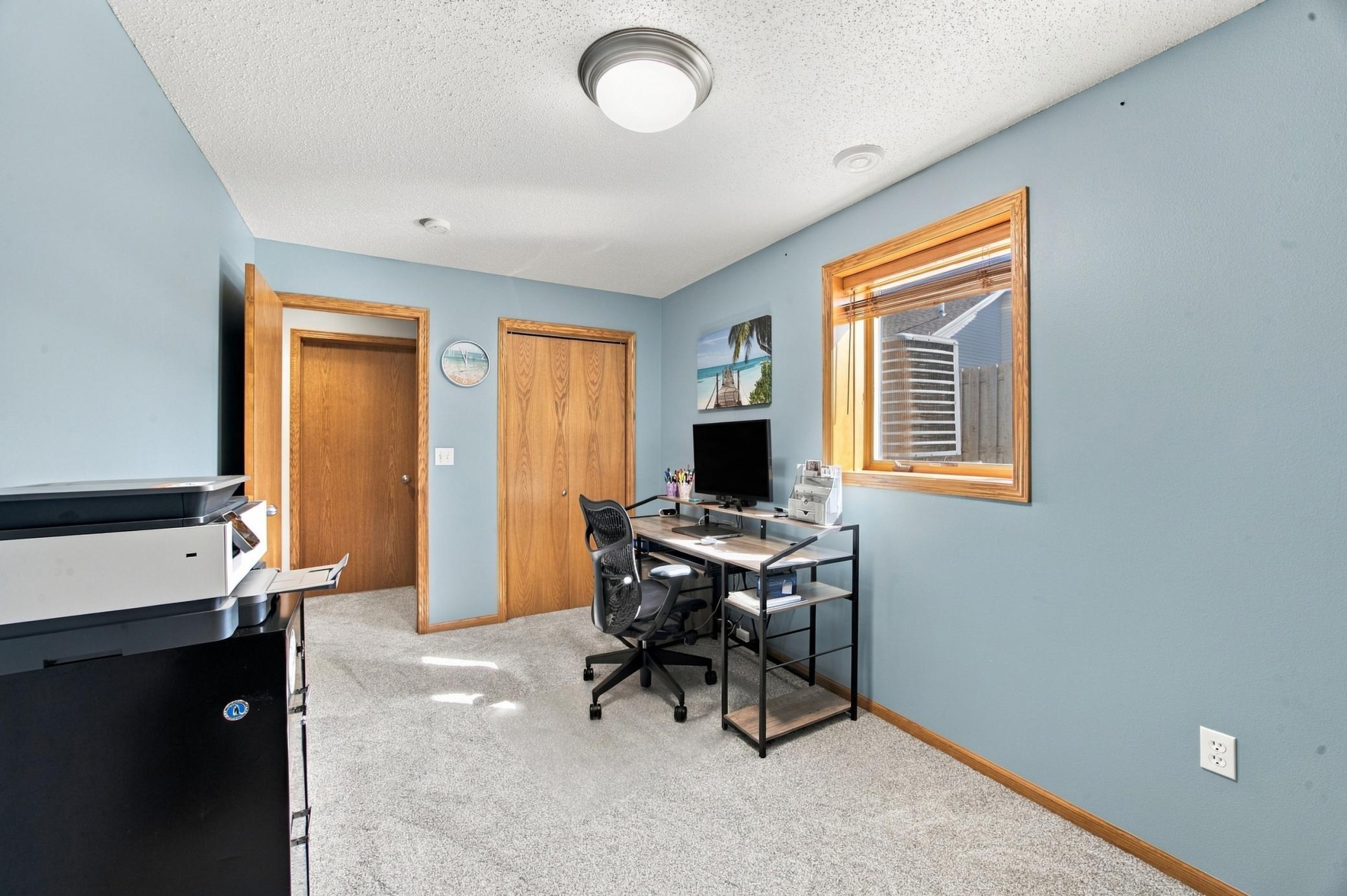2002 single family home for sale at 675 Wyndemere Drive in West Fargo, ND — 4 bed, 3 bath (photo 30 of 47)