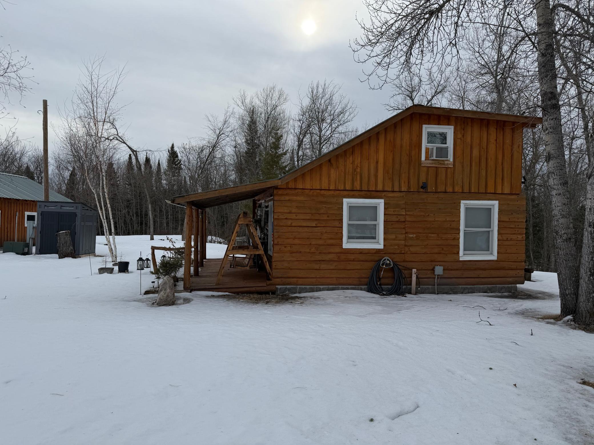 2006 single family home for sale at 1736 67th Street SW in Baudette, MN — 1 bed, 1 bath (photo 4 of 24)
