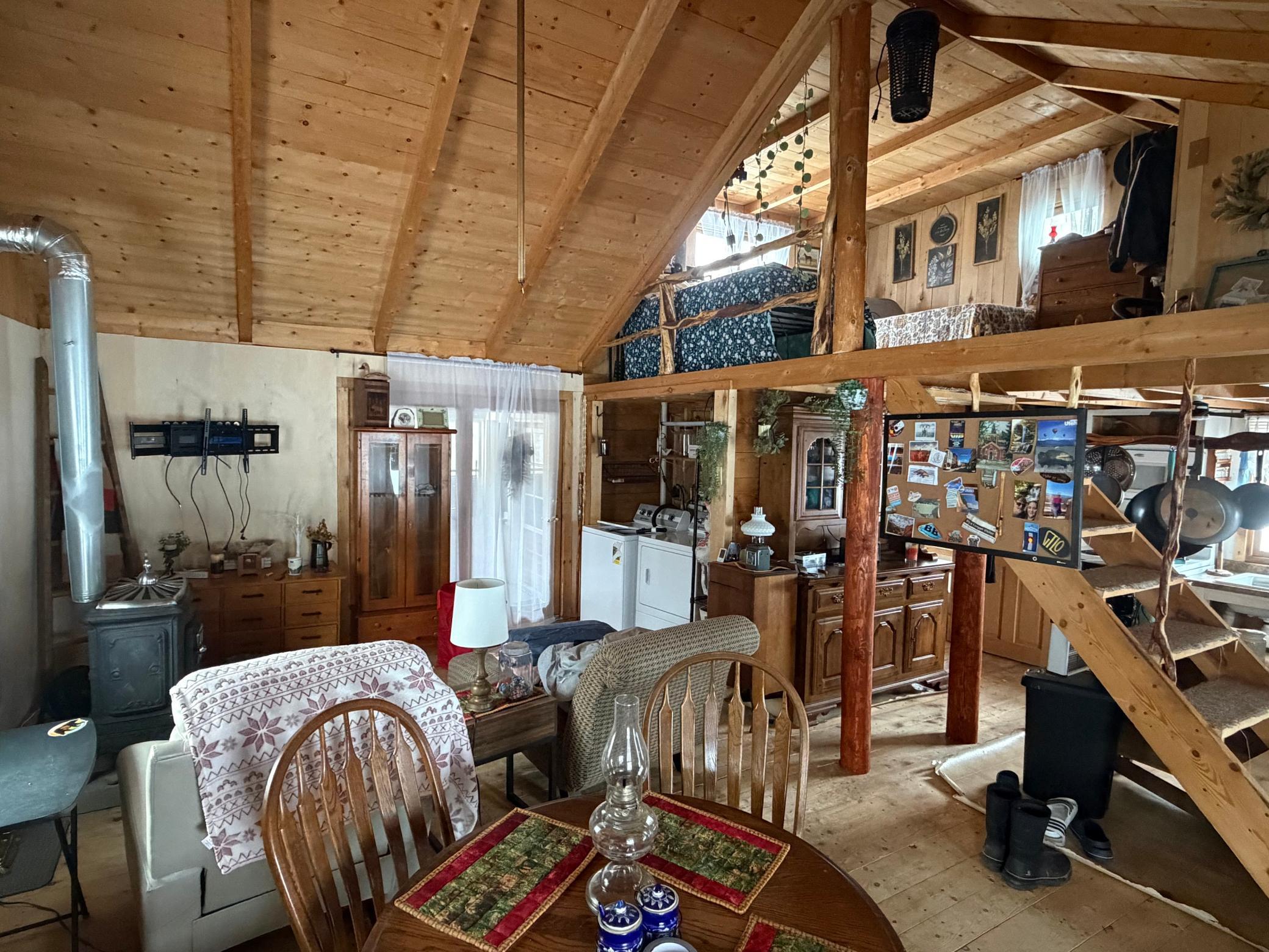 2006 single family home for sale at 1736 67th Street SW in Baudette, MN — 1 bed, 1 bath (photo 9 of 24)