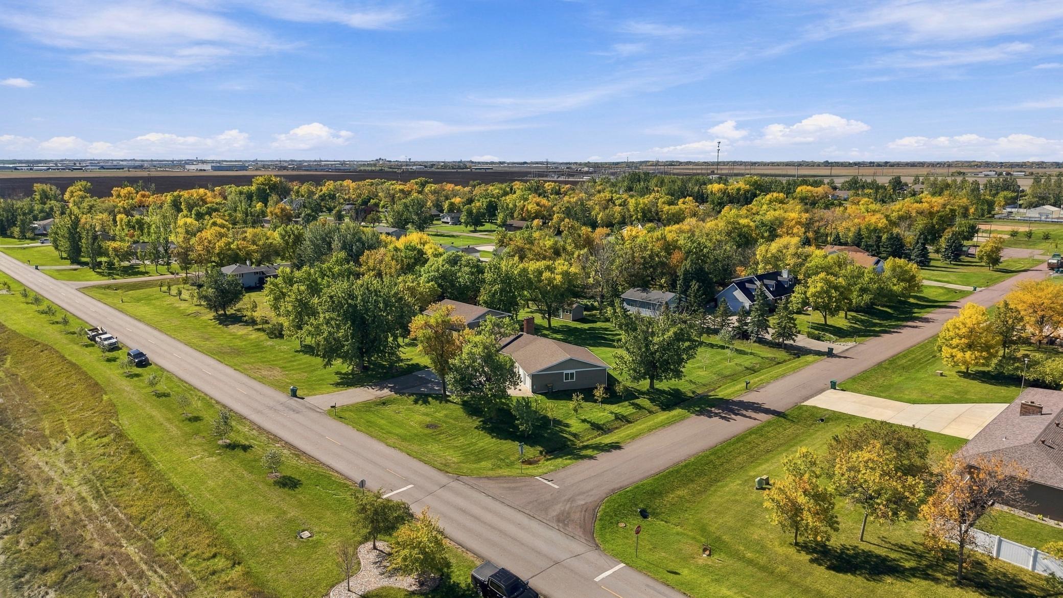 1972 single family home for sale at 3478 45th Street N in Reiles Acres, ND — 4 bed, 5 bath (photo 48 of 56)