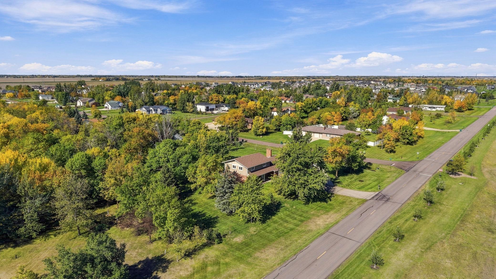 1972 single family home for sale at 3478 45th Street N in Reiles Acres, ND — 4 bed, 5 bath (photo 49 of 56)