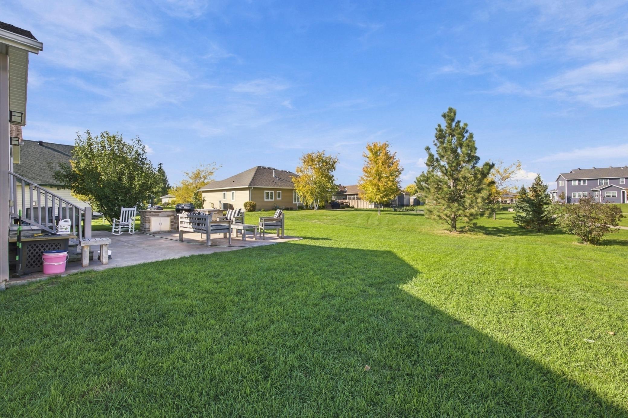 2012 single family home for sale at 1381 Morningside Drive in Casselton, ND — 5 bed, 4 bath (photo 42 of 56)