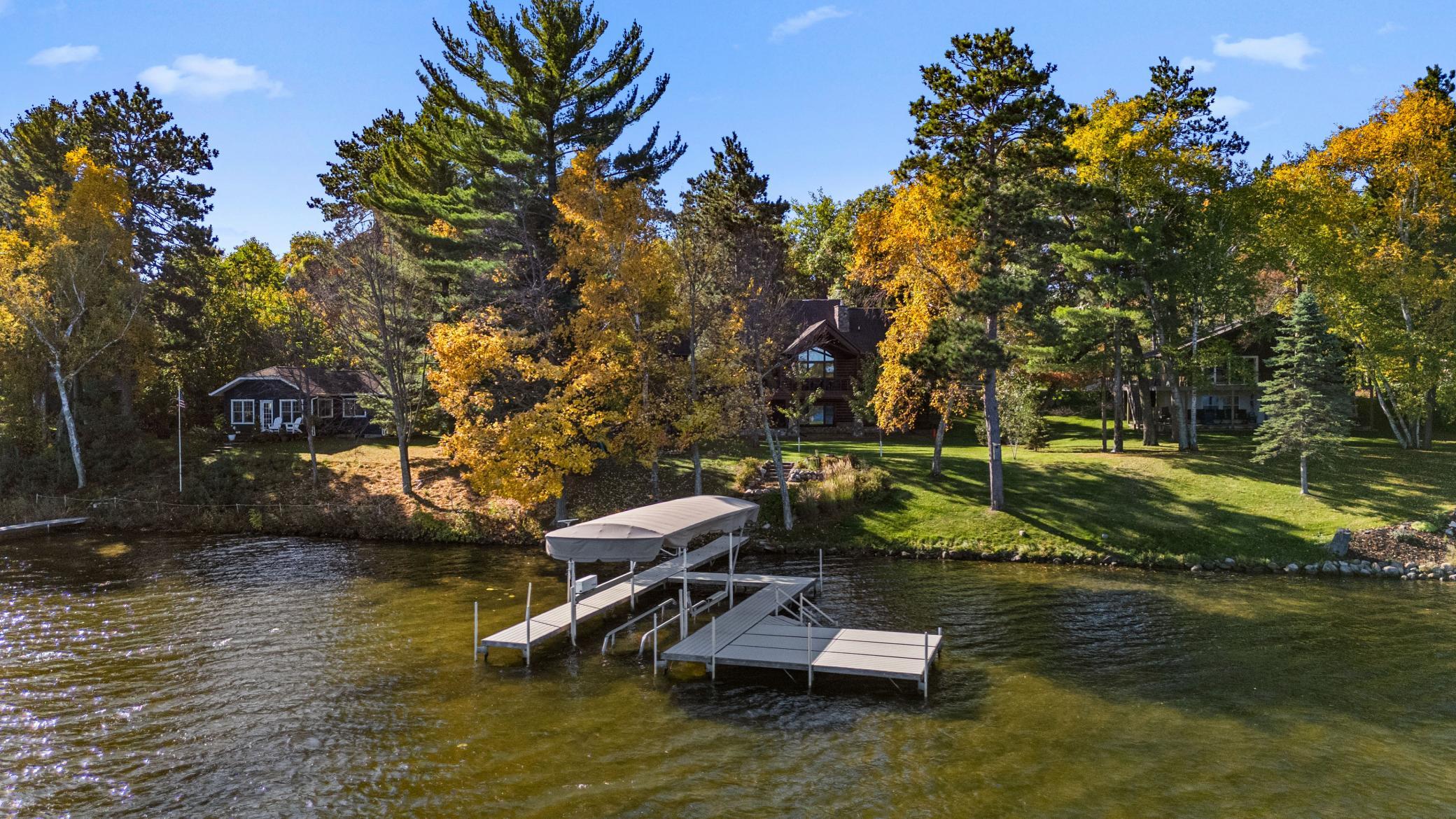 2002 single family home for sale at 25128 Nisswa Lake Lane in Nisswa, MN — 5 bed, 3 bath (photo 4 of 80)