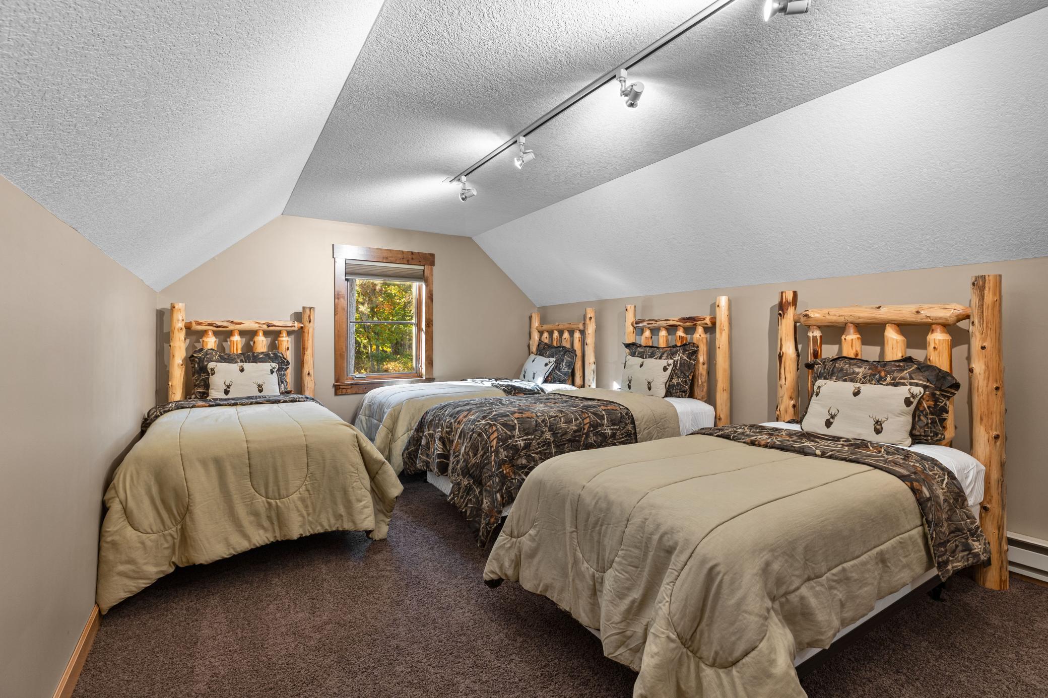 2002 single family home for sale at 25128 Nisswa Lake Lane in Nisswa, MN — 5 bed, 3 bath (photo 34 of 80)