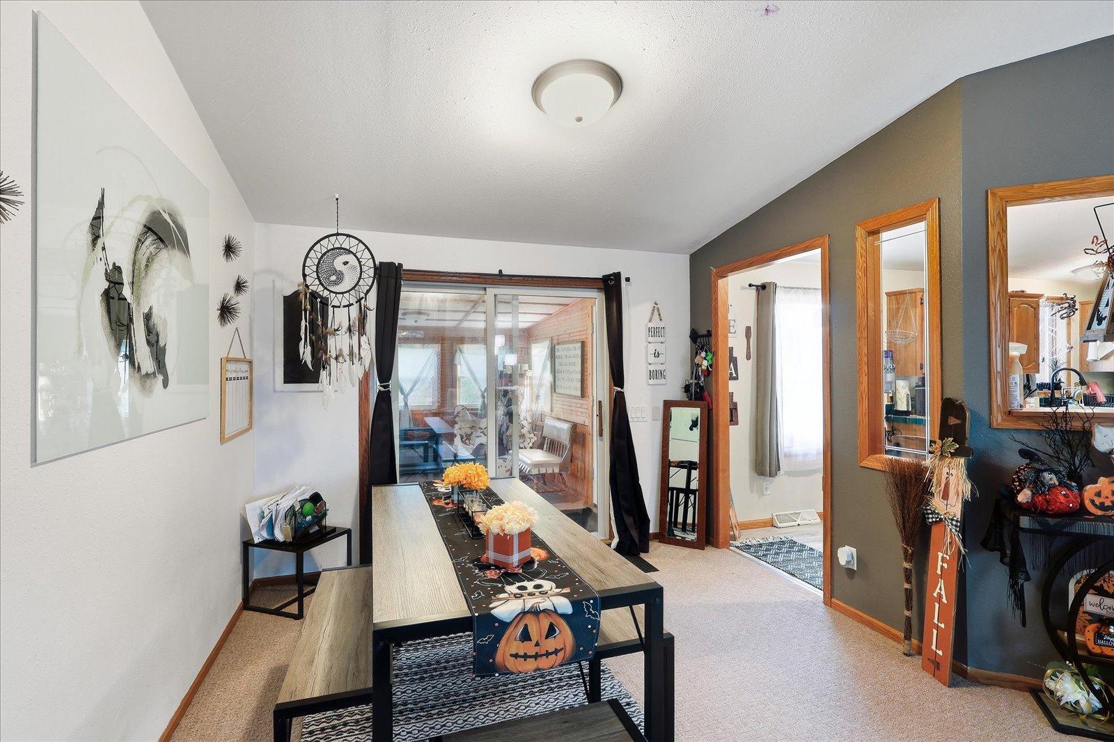 1998 single family home for sale at 312 Lawson Avenue in Bovey, MN — 3 bed, 2 bath (photo 12 of 61)