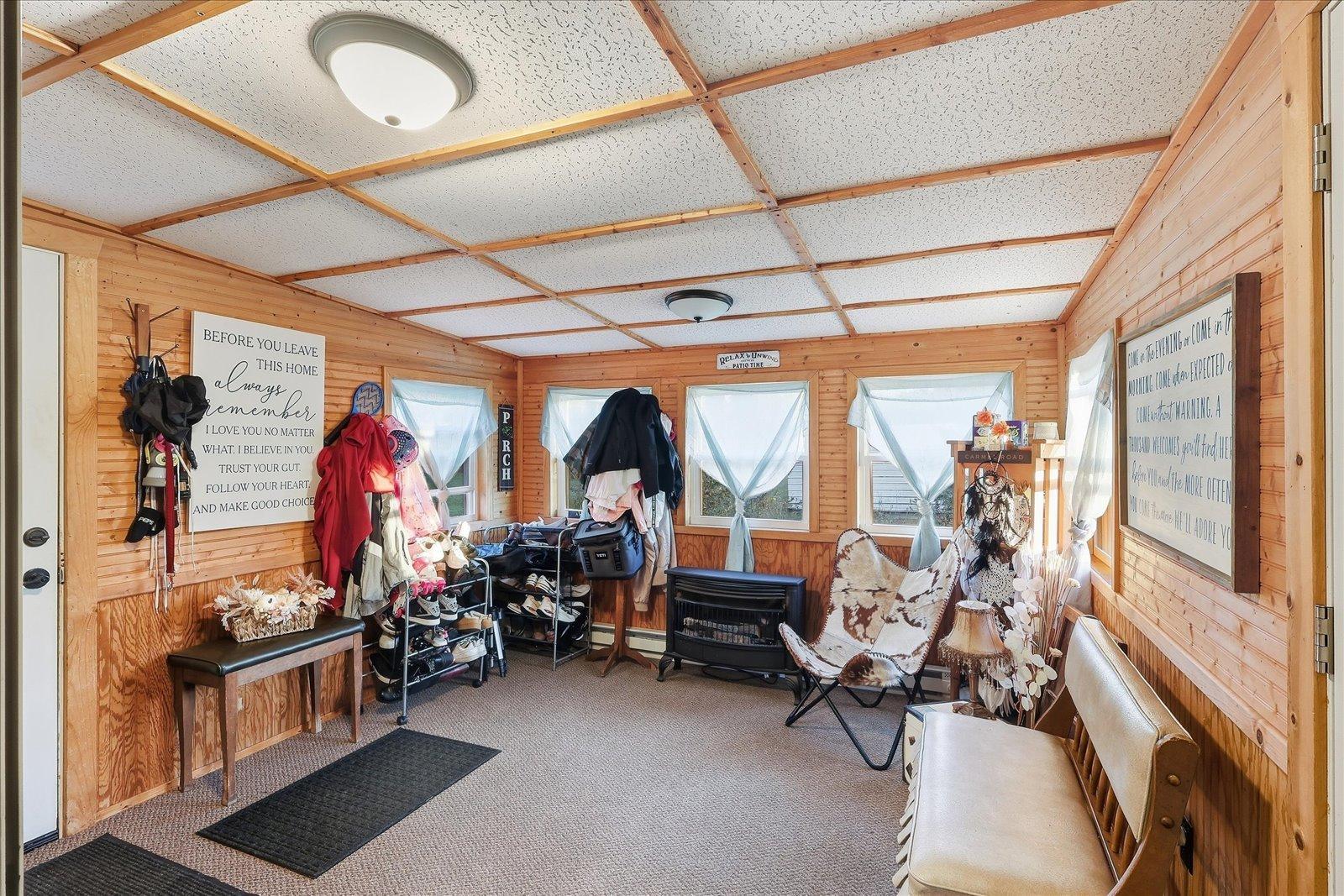 1998 single family home for sale at 312 Lawson Avenue in Bovey, MN — 3 bed, 2 bath (photo 13 of 61)