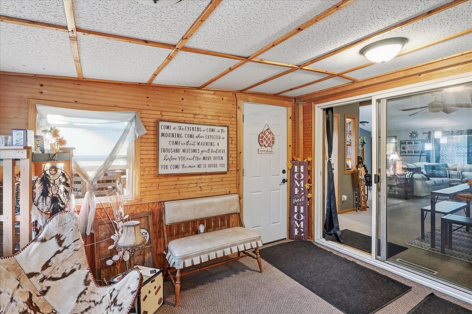 1998 single family home for sale at 312 Lawson Avenue in Bovey, MN — 3 bed, 2 bath (photo 15 of 61)