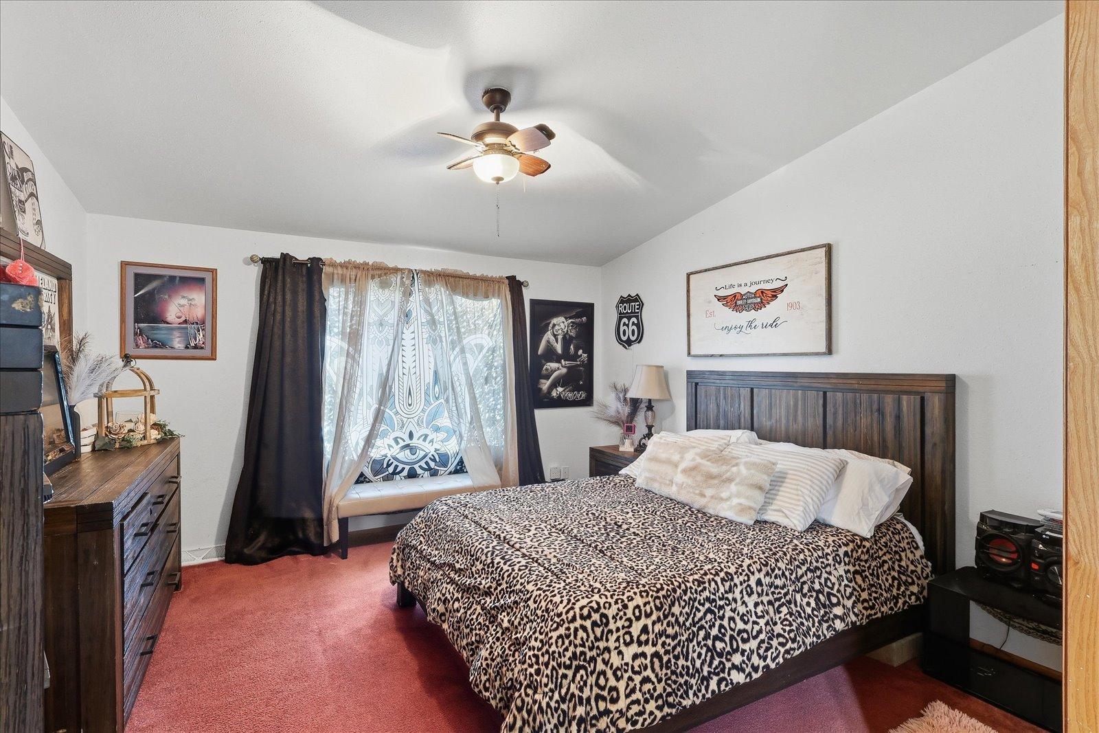 1998 single family home for sale at 312 Lawson Avenue in Bovey, MN — 3 bed, 2 bath (photo 20 of 61)