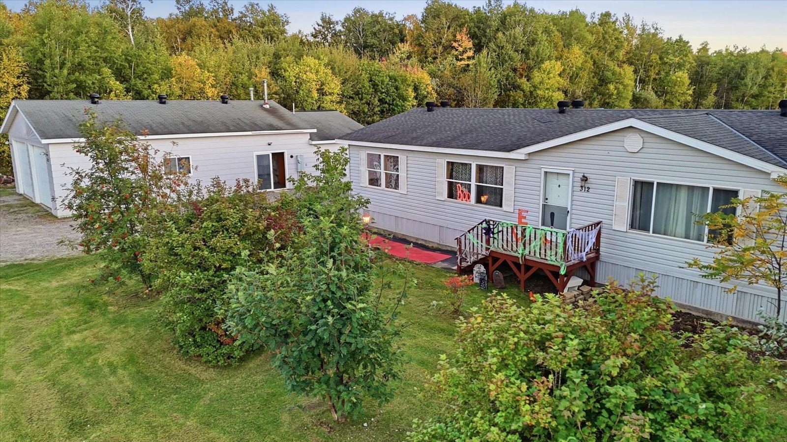 1998 single family home for sale at 312 Lawson Avenue in Bovey, MN — 3 bed, 2 bath (photo 43 of 61)