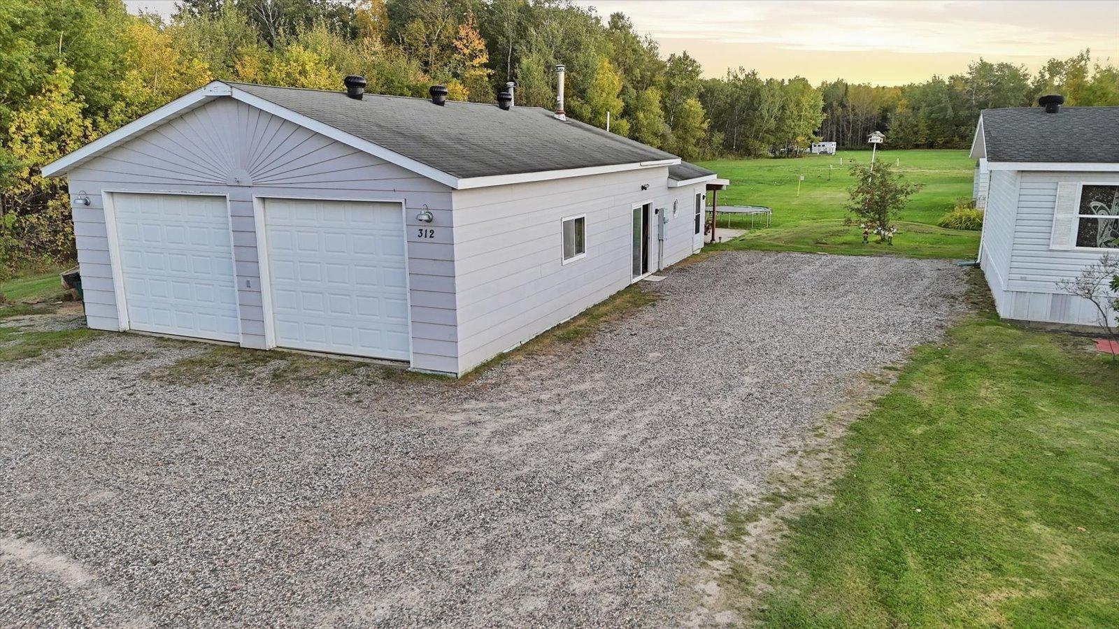 1998 single family home for sale at 312 Lawson Avenue in Bovey, MN — 3 bed, 2 bath (photo 49 of 61)