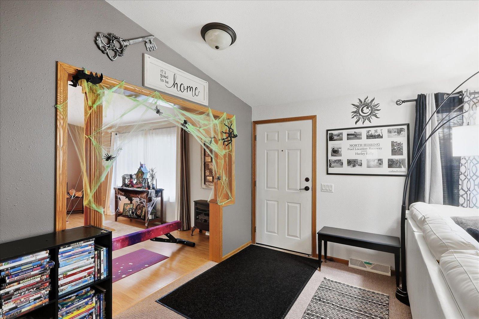 1998 single family home for sale at 312 Lawson Avenue in Bovey, MN — 3 bed, 2 bath (photo 7 of 61)