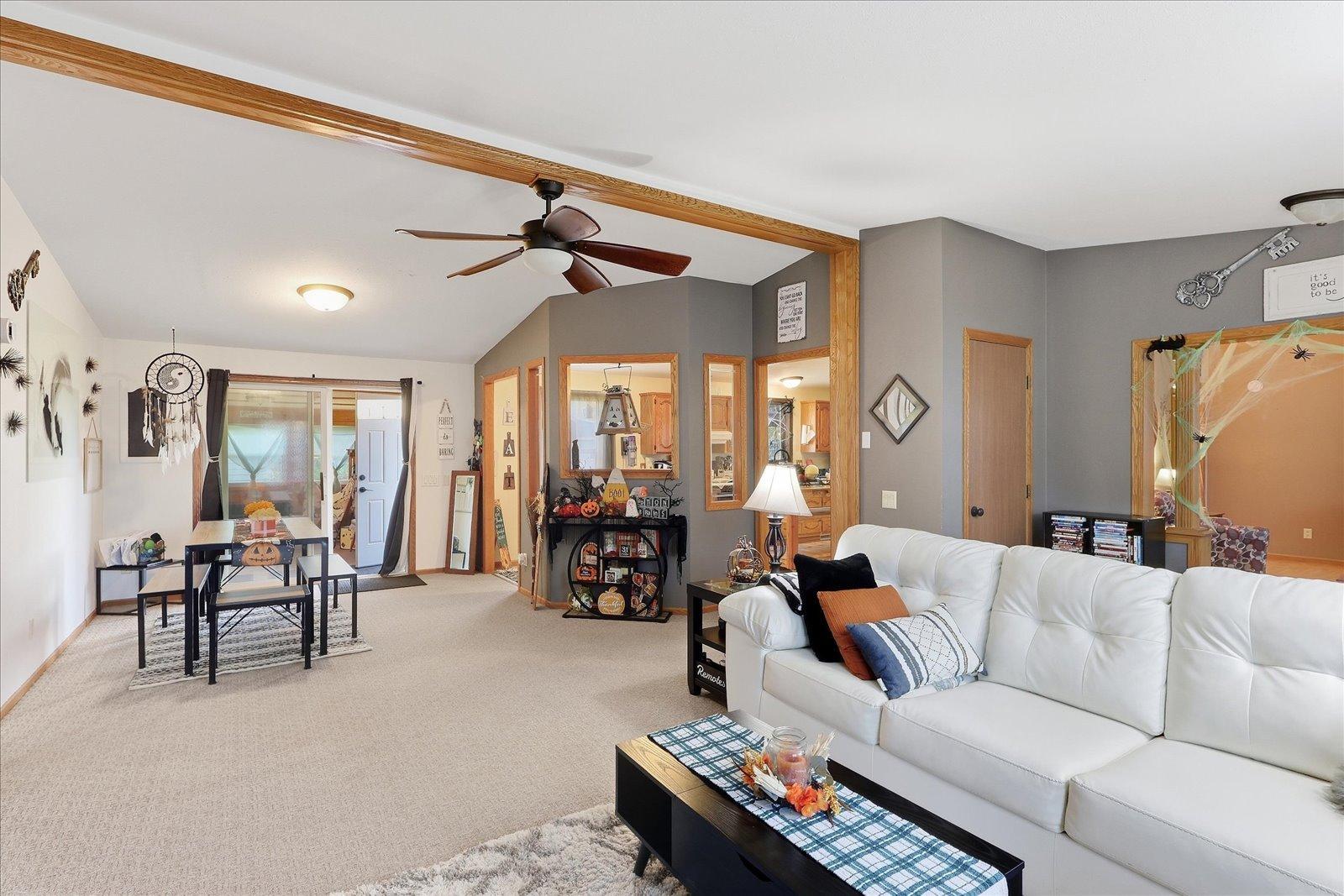 1998 single family home for sale at 312 Lawson Avenue in Bovey, MN — 3 bed, 2 bath (photo 9 of 61)