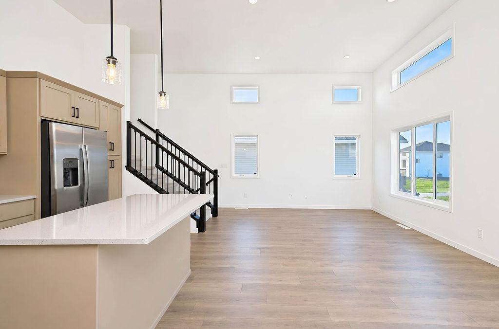 2025 single family home for sale at 2516 38th Avenue S in Moorhead, MN — 3 bed, 2 bath (photo 7 of 33)