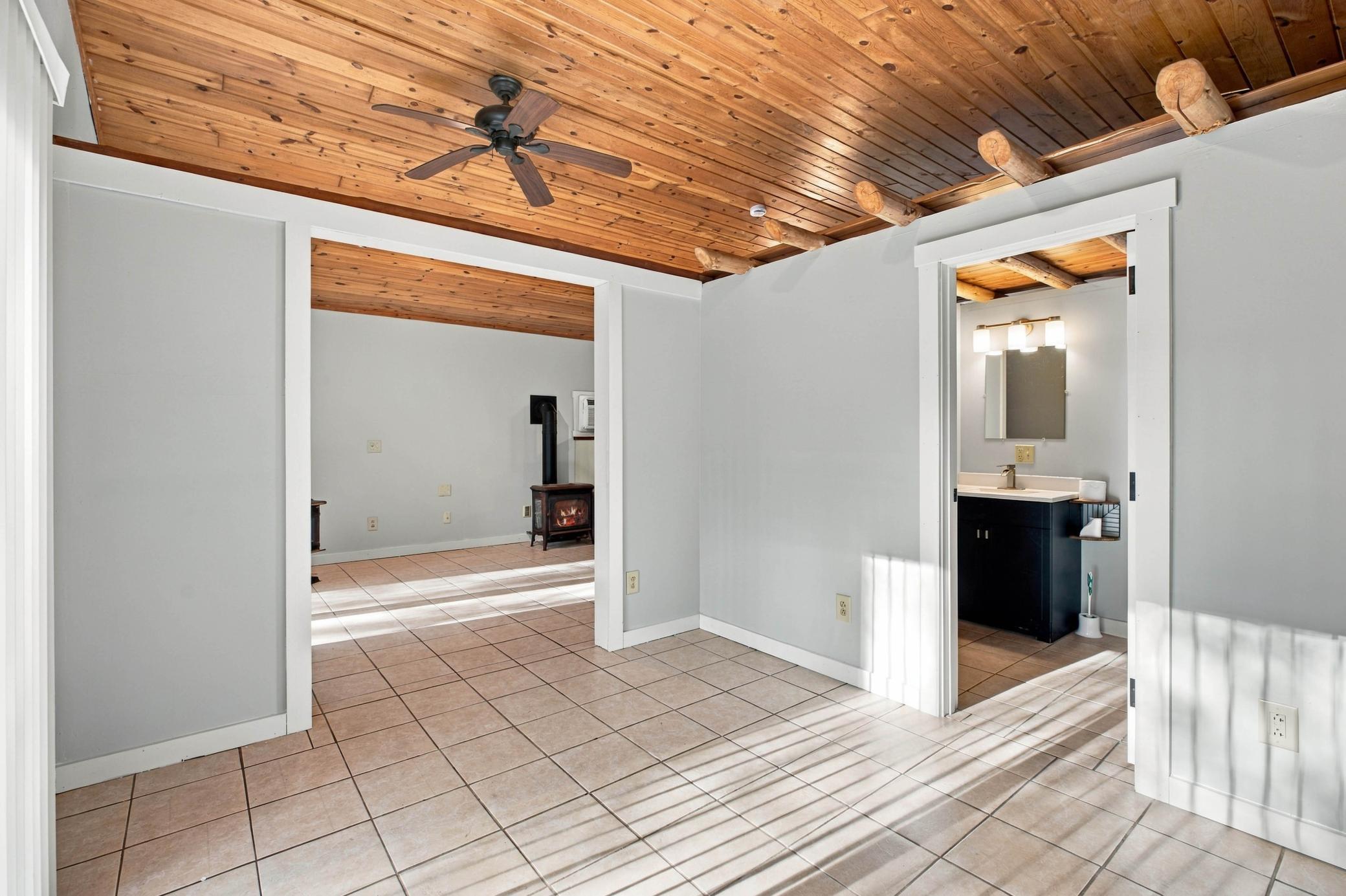 2001 single family home for sale at 36172 Bonnie Lakes Road in Crosslake, MN — 1 bed, 1 bath (photo 16 of 32)