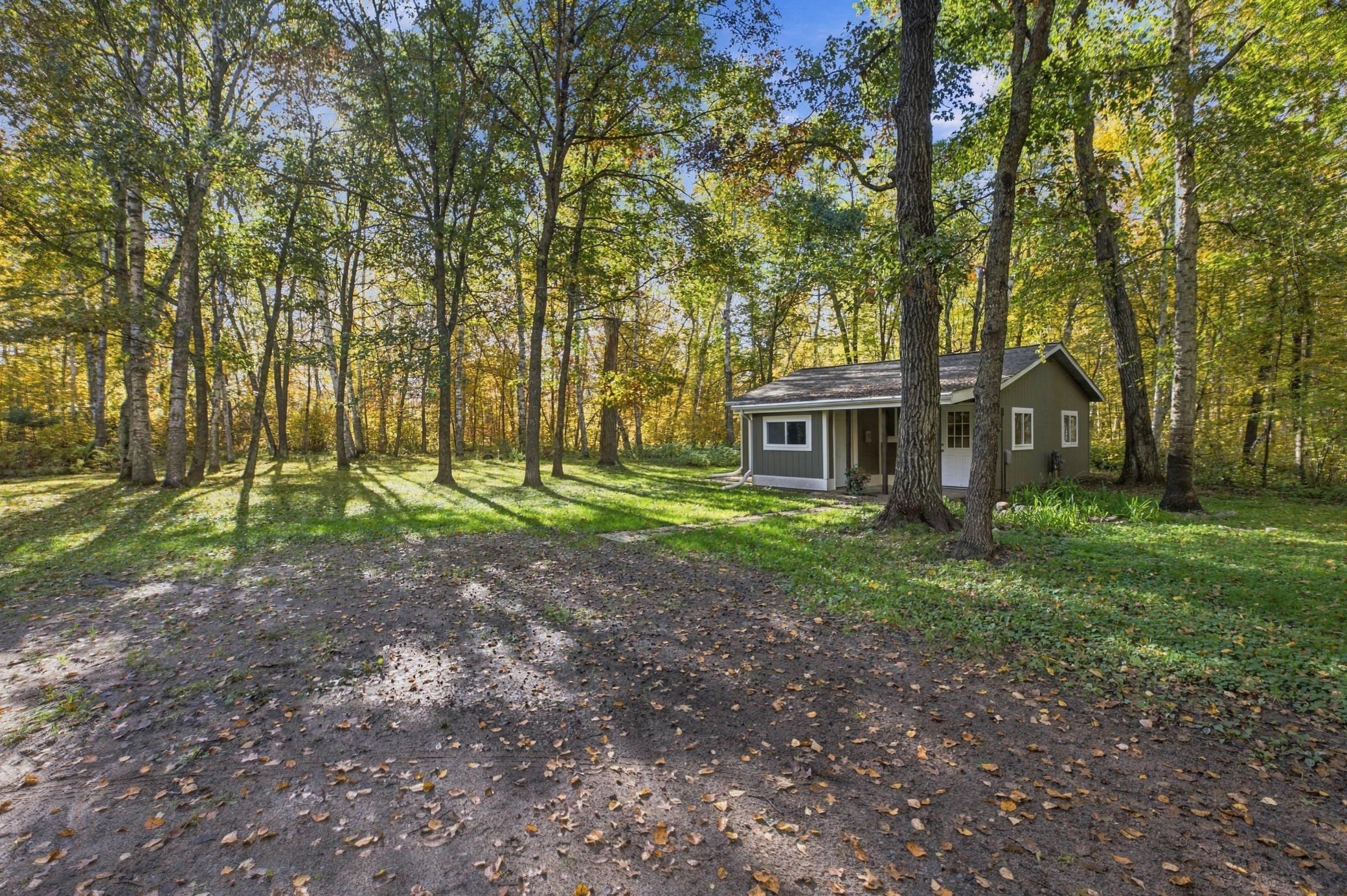 2001 single family home for sale at 36172 Bonnie Lakes Road in Crosslake, MN — 1 bed, 1 bath (photo 21 of 32)