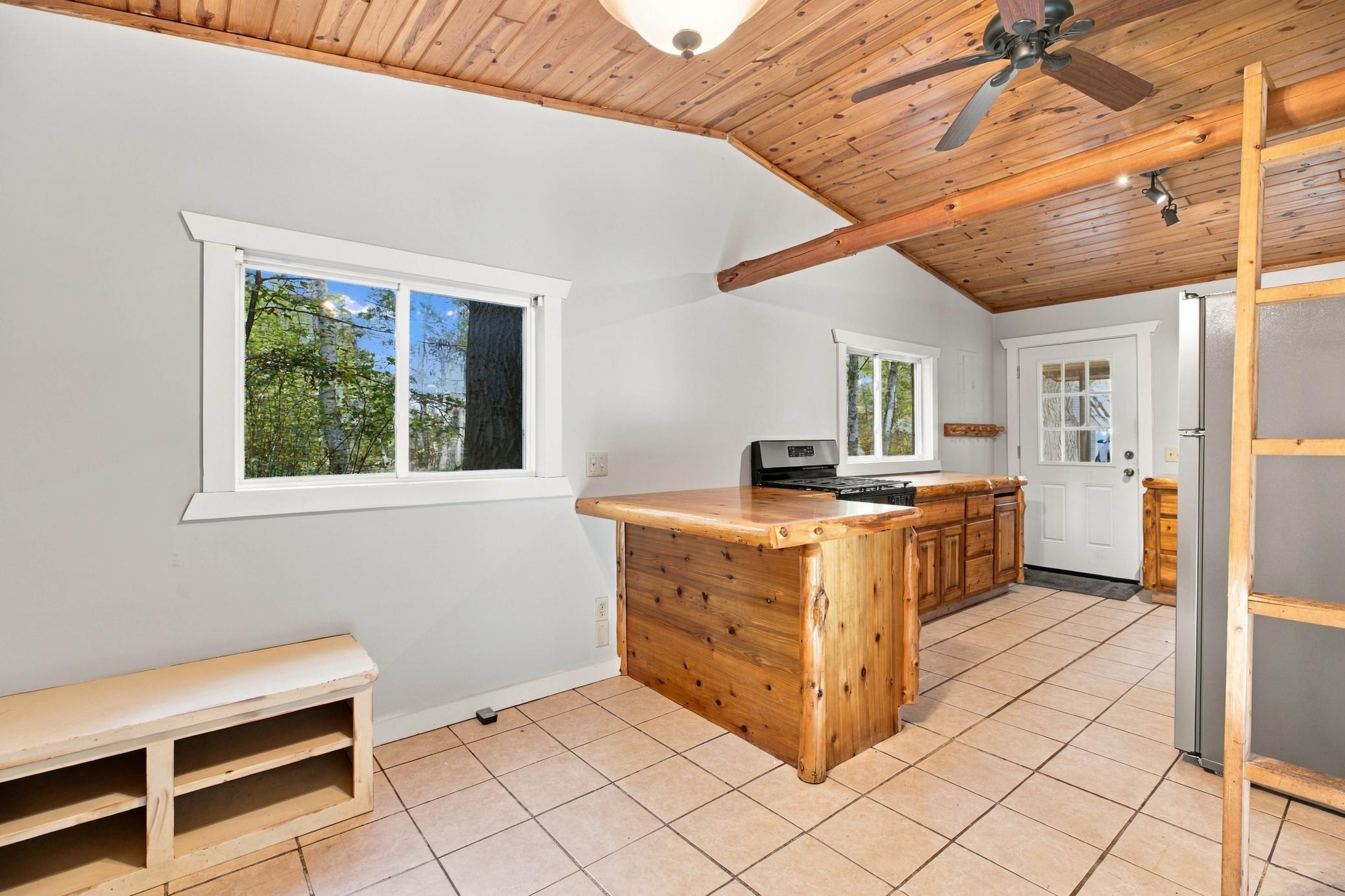 2001 single family home for sale at 36172 Bonnie Lakes Road in Crosslake, MN — 1 bed, 1 bath (photo 8 of 32)