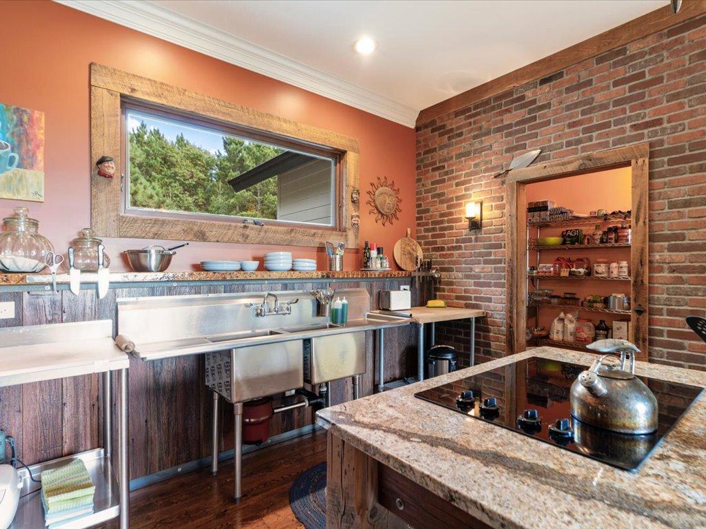 2014 single family home for sale at 3673 Alpine Drive SW in Pillager, MN — 1 bed, 1 bath (photo 5 of 42)