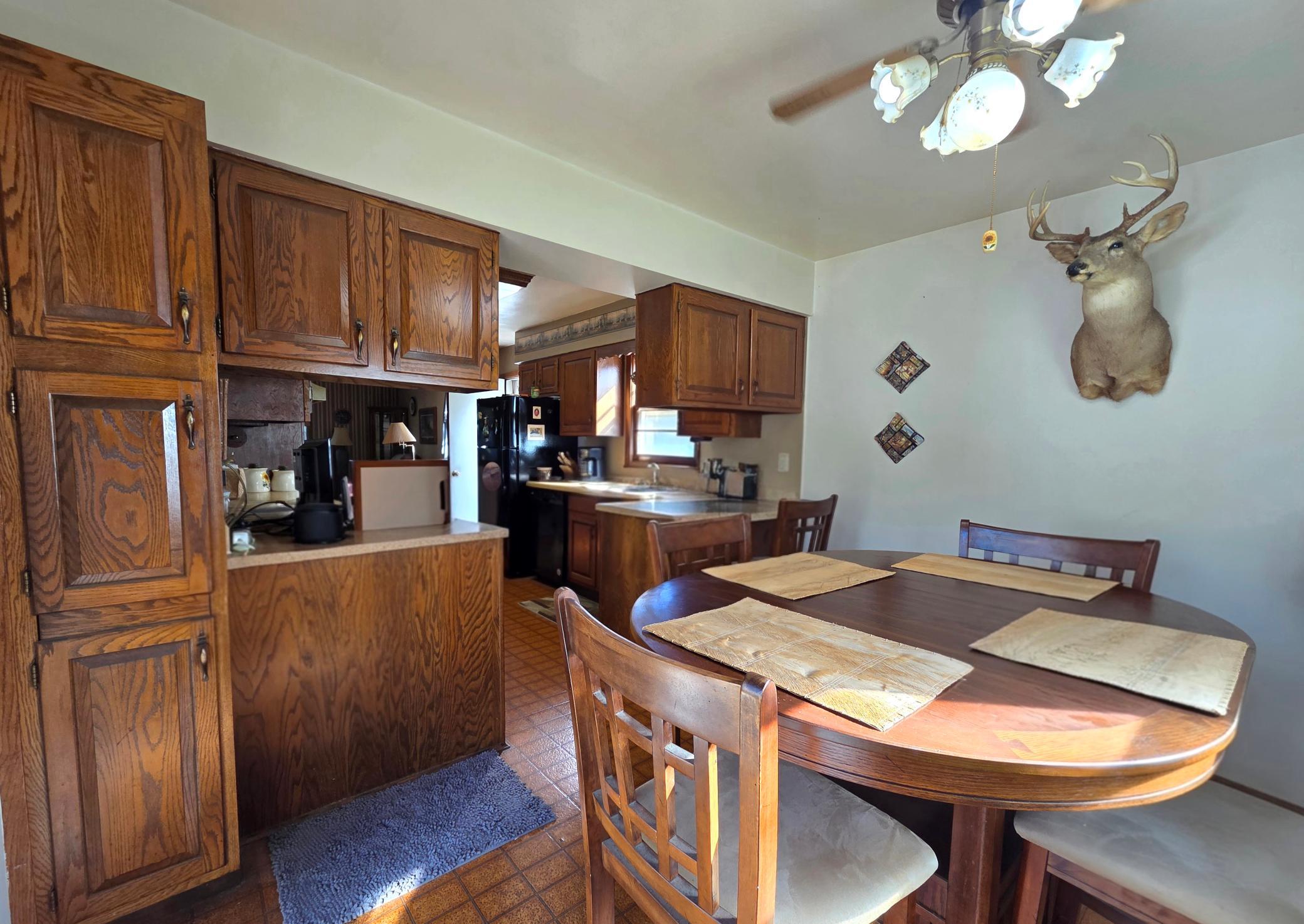 1957 single family home for sale at 1323 12th Avenue N in Moorhead, MN — 3 bed, 1 bath (photo 10 of 22)