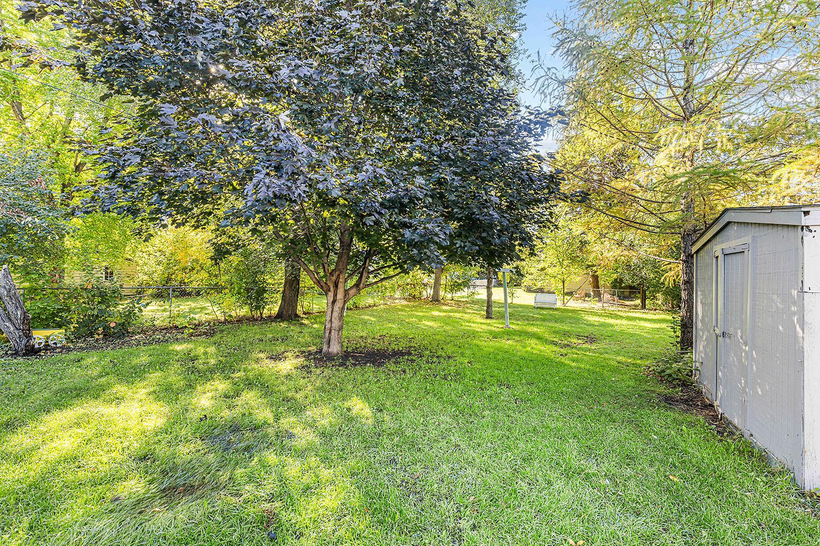 1946 single family home for sale at 1528 8th Avenue S in Fargo, ND — 2 bed, 1 bath (photo 23 of 37)