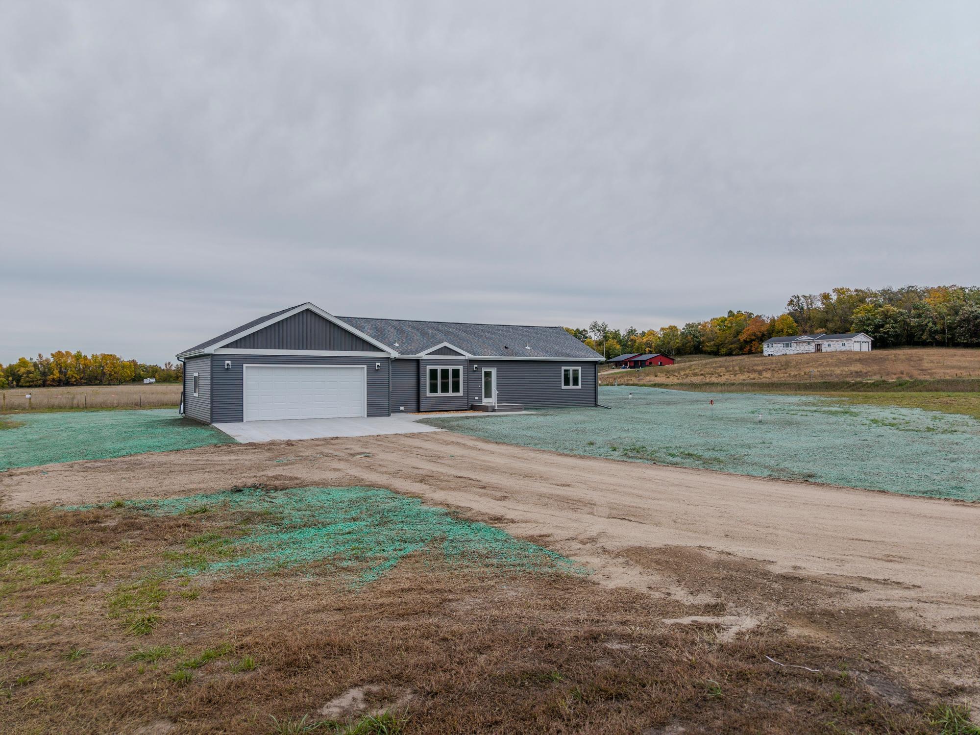 2026 single family home for sale at 37713 470th Street in Frazee, MN — 3 bed, 2 bath (photo 19 of 29)