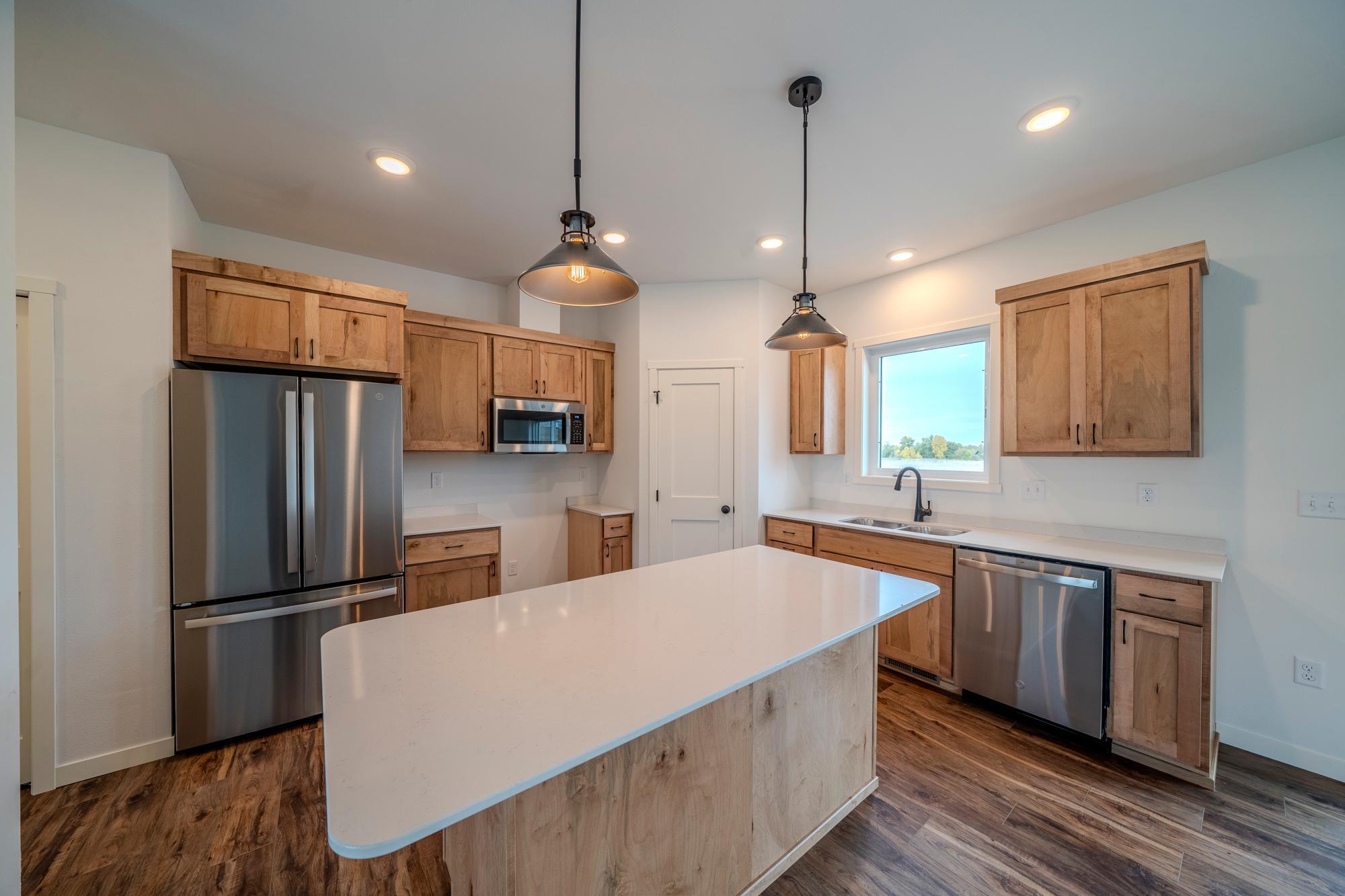 2026 single family home for sale at 37713 470th Street in Frazee, MN — 3 bed, 2 bath (photo 6 of 29)