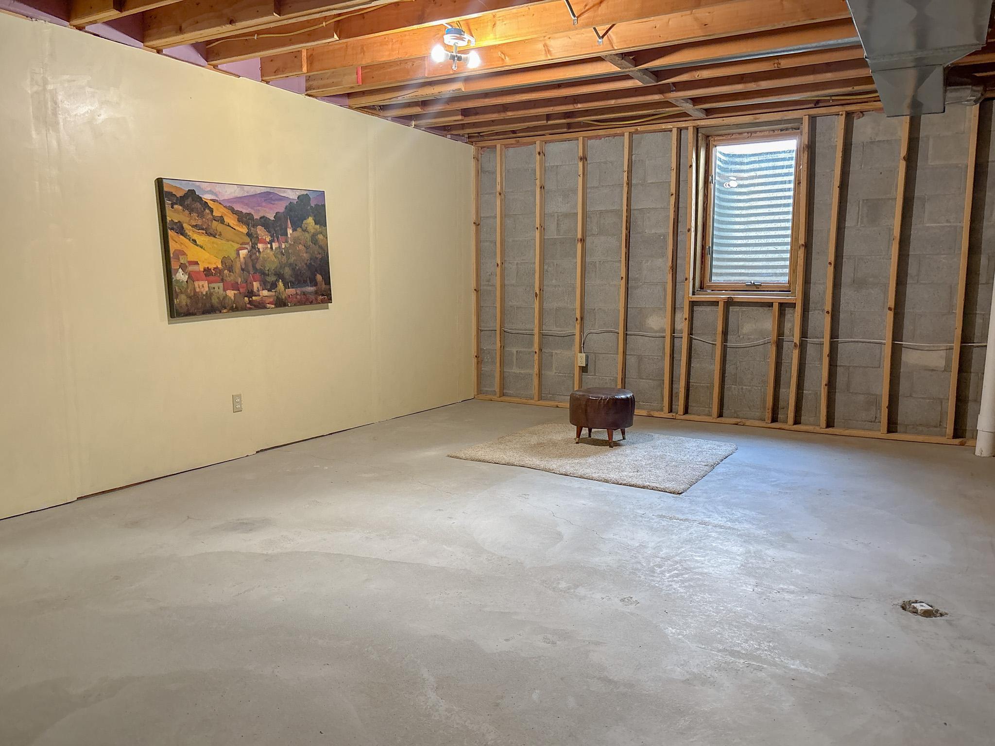 1995 single family home for sale at 1727 S Court Street in Fergus Falls, MN — 3 bed, 2 bath (photo 34 of 64)