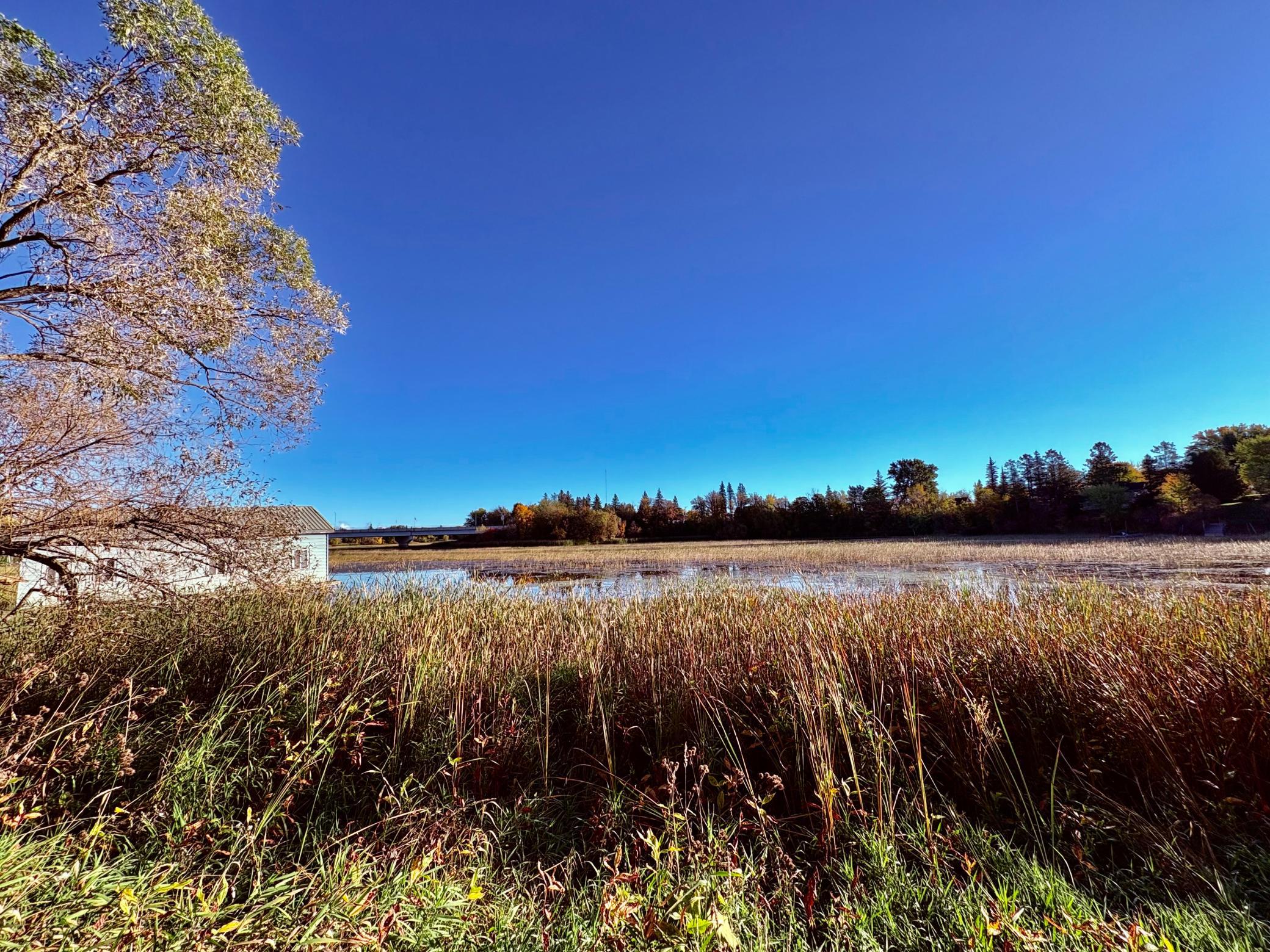 1945 single family home for sale at 311 Bay Avenue SE in Baudette, MN — 3 bed, 2 bath (photo 8 of 34)