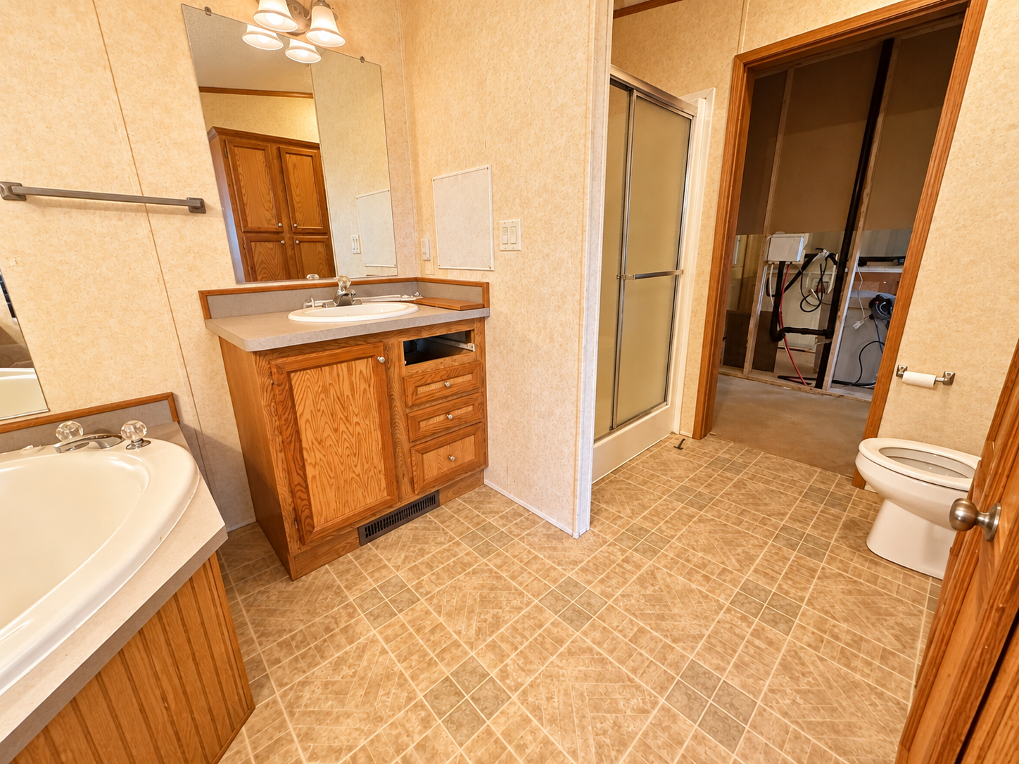 2003 single family home for sale at 21049 Westwood Drive in Clitherall, MN — 3 bed, 2 bath (photo 18 of 25)