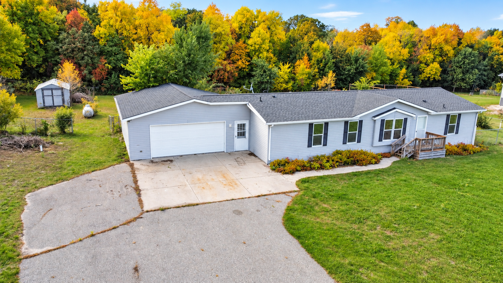 2003 single family home for sale at 21049 Westwood Drive in Clitherall, MN — 3 bed, 2 bath (photo 6 of 25)