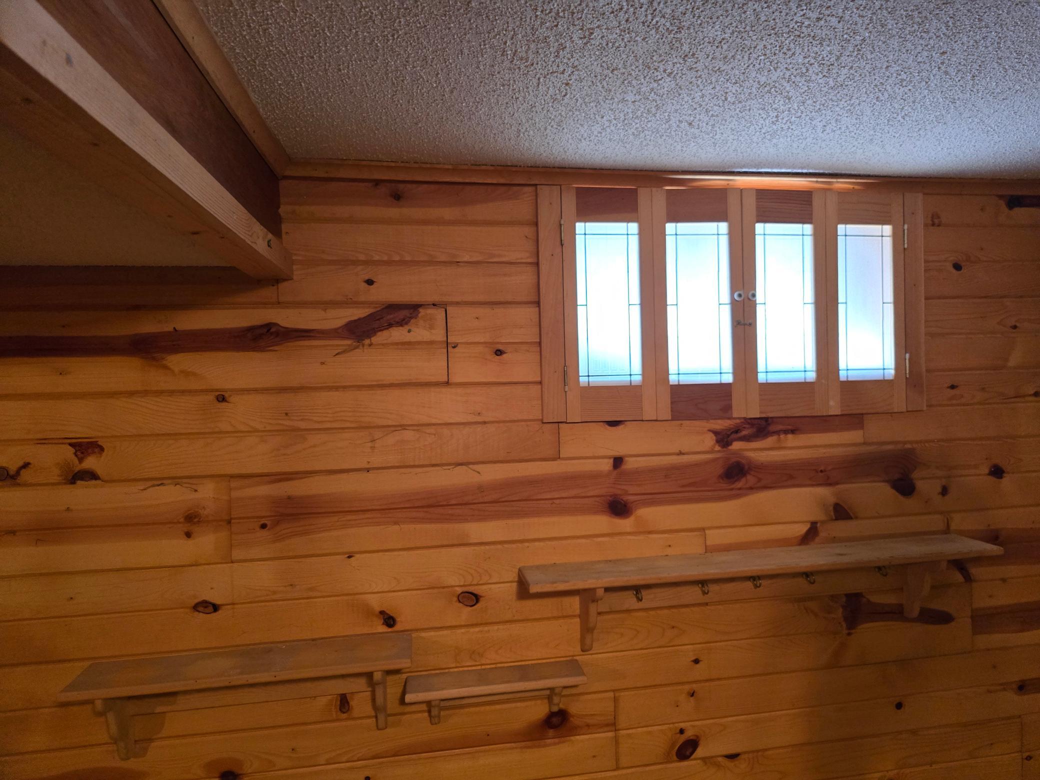 1952 single family home for sale at 1706 2nd Avenue S in Fargo, ND — 2 bed, 1 bath (photo 20 of 23)
