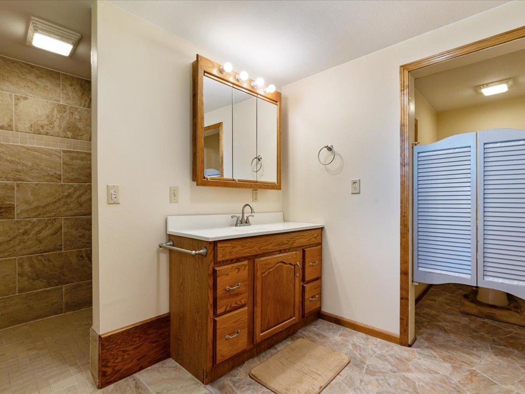1905 single family home for sale at 13334 111th Avenue in Wadena, MN — 5 bed, 3 bath (photo 13 of 49)