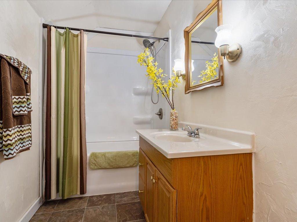 1905 single family home for sale at 13334 111th Avenue in Wadena, MN — 5 bed, 3 bath (photo 18 of 49)