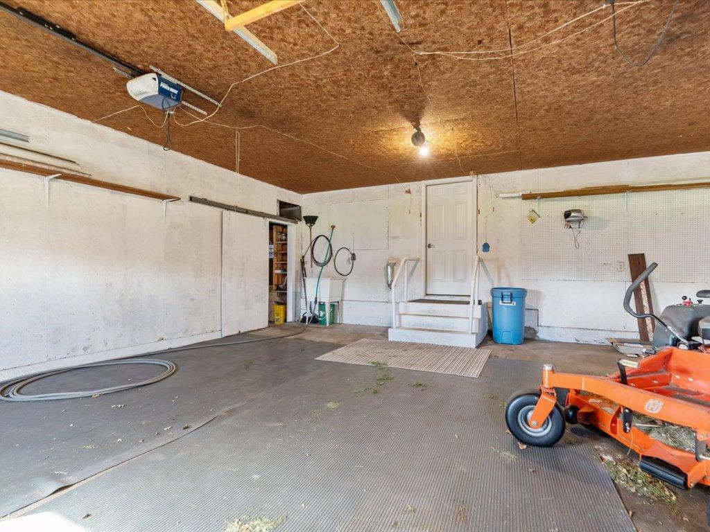 1905 single family home for sale at 13334 111th Avenue in Wadena, MN — 5 bed, 3 bath (photo 23 of 49)