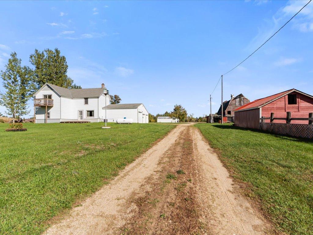 1905 single family home for sale at 13334 111th Avenue in Wadena, MN — 5 bed, 3 bath (photo 28 of 49)