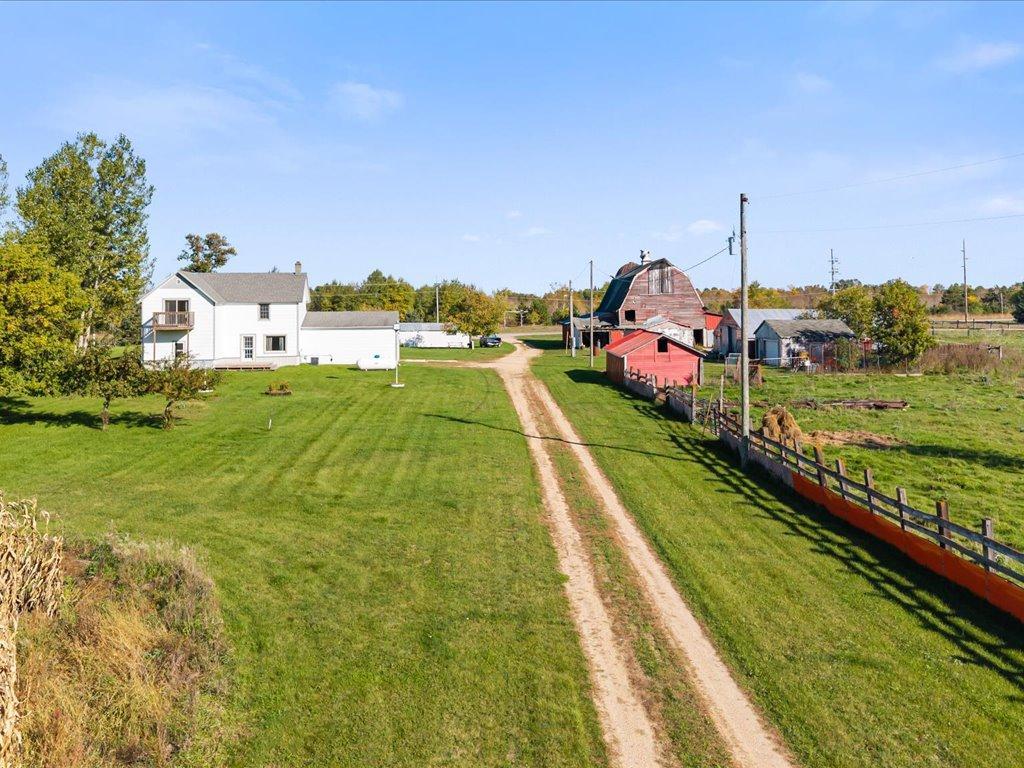 1905 single family home for sale at 13334 111th Avenue in Wadena, MN — 5 bed, 3 bath (photo 43 of 49)